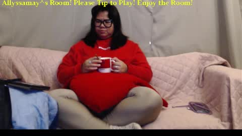 Snapshot of allyssamay chatting on November 2, 3:42 am Allyssamay online show from November 2, 3:42 am