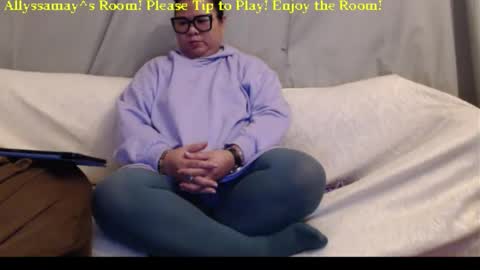 Allyssamay online show from January 14, 2:50 am