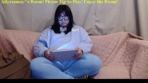 Allyssamay online show from March 21, 4:17 am