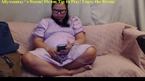 Snapshot of allyssamay chatting on June 18, 2:23 am Allyssamay online show from June 18, 2:23 am