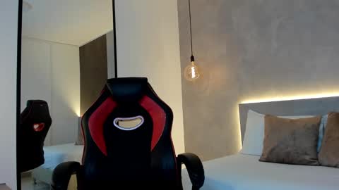 ALMA FENIX  online show from October 6, 6:49 pm