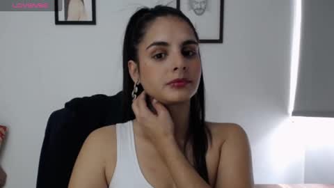 Snapshot of alma_sweet chatting on January 3, 6:46 pm Arhantxa online show from January 3, 6:46 pm