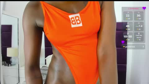 Snapshot of almasaennz chatting on December 10, 8:05 pm   online show from December 10, 8:05 pm