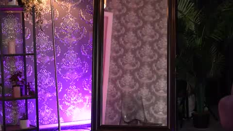 Alma online show from October 18, 7:36 pm