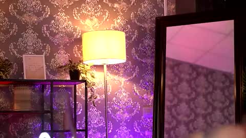 Alma online show from November 13, 7:24 pm