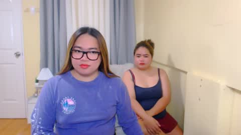 Almira online show from April 23, 2:13 am