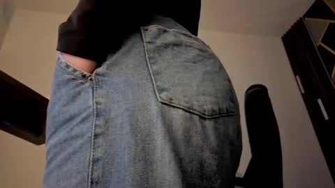 ALMMA online show from November 28, 1:47 pm