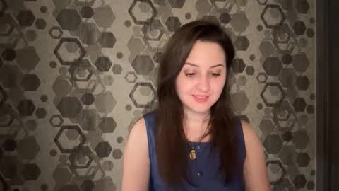 Snapshot of almostinnocent_ chatting on September 8, 9:58 pm Anna online show from September 8, 9:58 pm