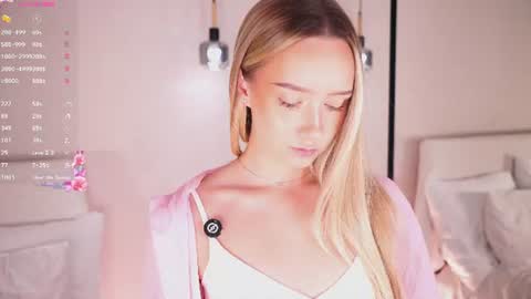 Lia online show from June 24, 3:05 am