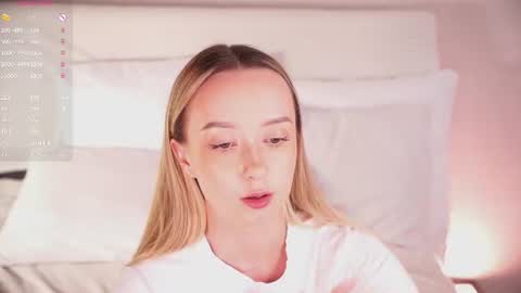Lia online show from June 27, 12:22 pm