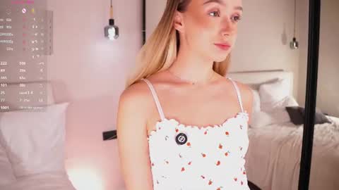Lia online show from July 28, 1:12 am