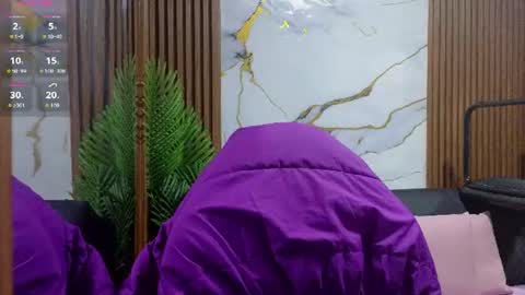 alonddra_tay online show from June 19, 11:25 am