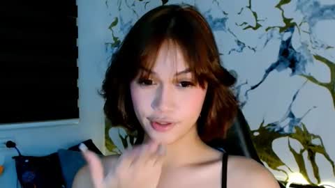 Snapshot of alondrasvenom69 chatting on July 5, 7:37 am Alondra online show from July 5, 7:37 am