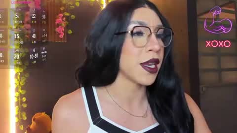 Hazel Bowie online show from June 18, 10:36 pm
