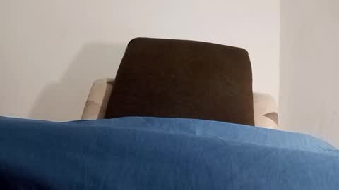 Snapshot of alotofcream chatting on February 5, 4:06 am alotofcream4u online show from February 5, 4:06 am