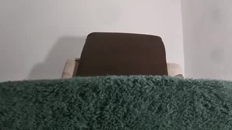 Snapshot of alotofcream chatting on November 6, 5:08 am alotofcream4u online show from November 6, 5:08 am