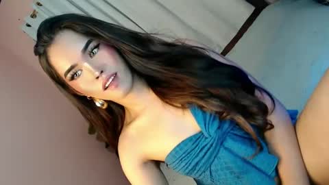 LEXY online show from February 27, 1:28 pm