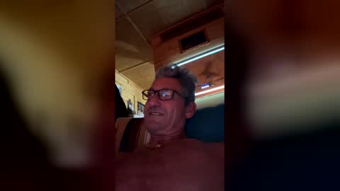 alpacamike online show from January 15, 7:46 am