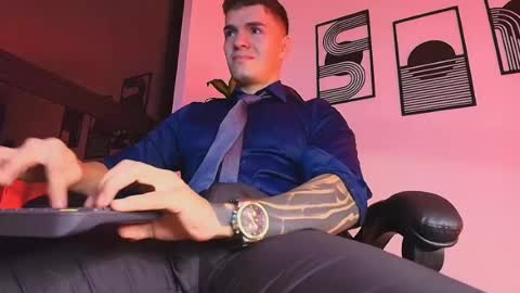 alpha_dominus_ online show from July 5, 4:19 am