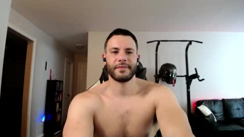 Snapshot of alpha_dominus_king chatting on April 16, 2:51 pm OF online show from April 16, 2:51 pm