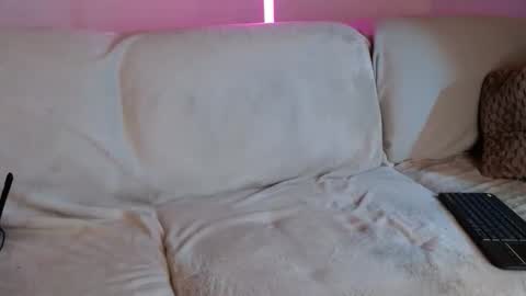 Alpha Jax online show from October 10, 10:09 pm