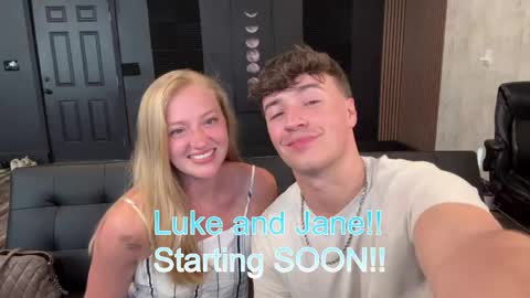 Snapshot of alpha_luke chatting on May 1, 1:54 am Luke and Maddie online show from May 1, 1:54 am