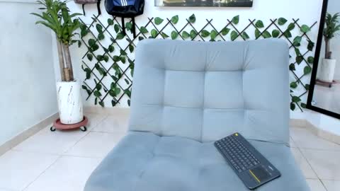 Snapshot of alpha_pprs chatting on December 5, 12:00 pm Alpha pprs online show from December 5, 12:00 pm