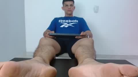 Snapshot of alpha_pprs chatting on January 18, 5:04 pm Alpha pprs online show from January 18, 5:04 pm