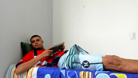 Snapshot of alpha_smit chatting on January 26, 4:20 pm alpha smit online show from January 26, 4:20 pm