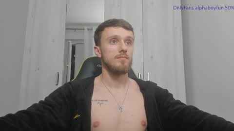 Snapshot of alphaboyfun chatting on December 12, 1:21 am Andi online show from December 12, 1:21 am