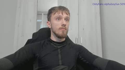 Snapshot of alphaboyfun chatting on December 13, 10:30 am Andi online show from December 13, 10:30 am