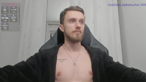 Snapshot of alphaboyfun chatting on December 18, 5:52 pm Andi online show from December 18, 5:52 pm