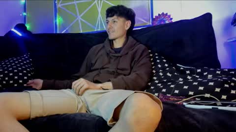 Dioniso online show from February 25, 8:07 pm