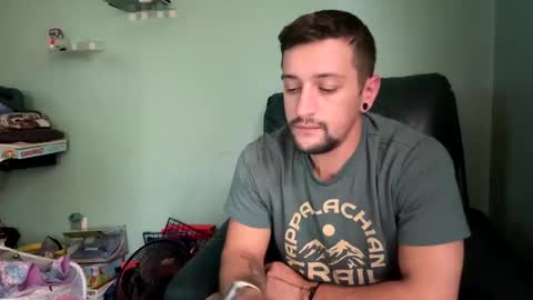 Snapshot of alphadomcole chatting on November 4, 5:56 pm alphadomcole online show from November 4, 5:56 pm