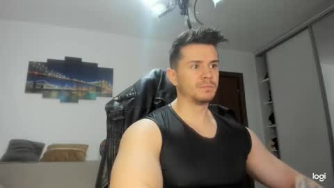 Snapshot of alphagodleatherking92 chatting on December 6, 6:15 am LeatherMaster online show from December 6, 6:15 am