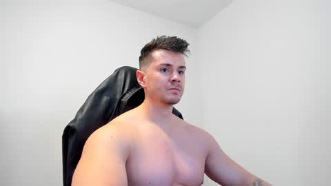 Snapshot of alphagodleatherking92 chatting on January 26, 10:55 am LeatherMaster online show from January 26, 10:55 am