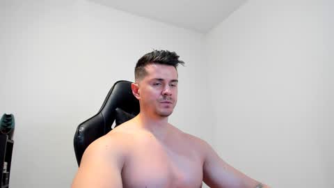 Snapshot of alphagodleatherking92 chatting on February 8, 9:56 am LeatherMaster online show from February 8, 9:56 am