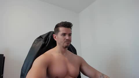 Snapshot of alphagodleatherking92 chatting on September 15, 6:46 am LeatherMaster online show from September 15, 6:46 am