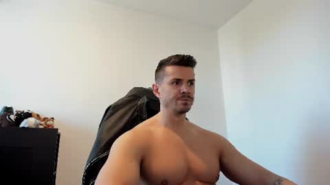 Snapshot of alphagodleatherking92 chatting on July 26, 8:54 am LeatherMaster online show from July 26, 8:54 am