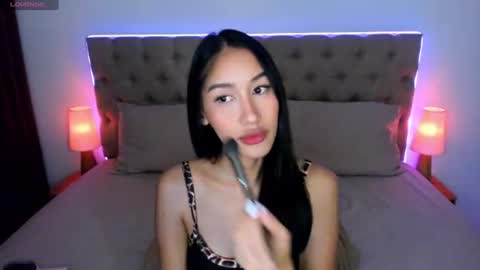 sophia betterthanyourx online show from July 13, 5:38 pm