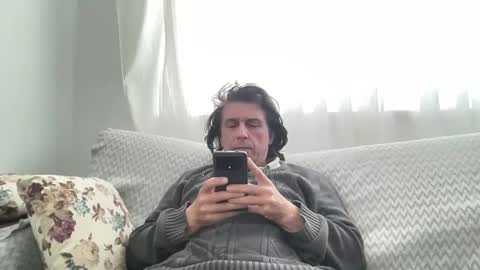 AlphAndre online show from March 11, 9:13 am