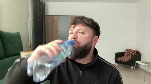 Jhonny online show from January 23, 3:58 am