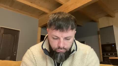 Jhonny online show from December 18, 3:56 am