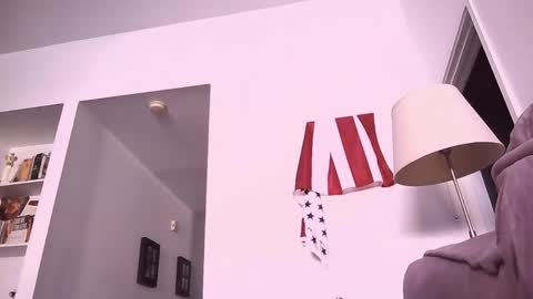 Snapshot of alphauniform chatting on September 16, 3:35 pm AlphaUniform online show from September 16, 3:35 pm