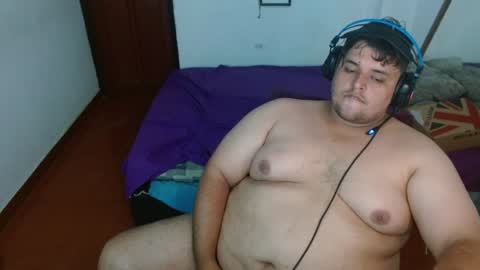 Snapshot of altairstudiosboy chatting on December 6, 2:49 pm Jhosep online show from December 6, 2:49 pm