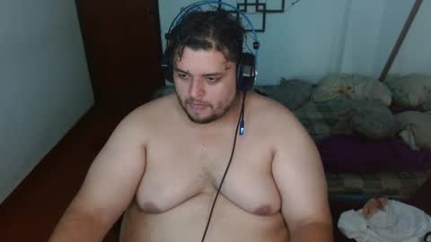 Snapshot of altairstudiosboy chatting on December 21, 3:20 pm Jhosep online show from December 21, 3:20 pm