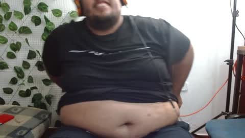 Snapshot of altairstudiosboy chatting on February 6, 10:32 pm Jhosep online show from February 6, 10:32 pm