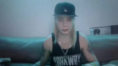 altboy010 online show from January 15, 2:16 am