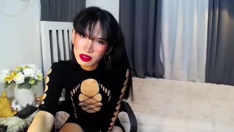 Snapshot of althea_fox chatting on October 7, 8:00 am althea online show from October 7, 8:00 am