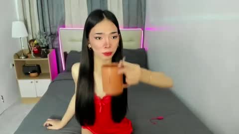 Andrea online show from February 8, 4:14 pm